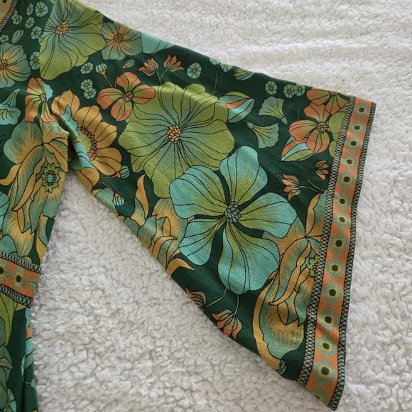 Nine Lives Bazaar Emerald  Empire Dress SZ 10 - Picture 10 of 12